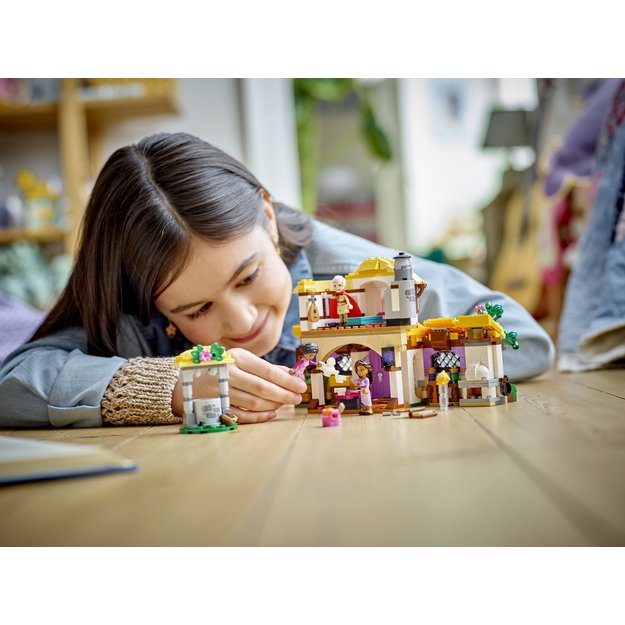 LEGO Disney Asha s Cottage