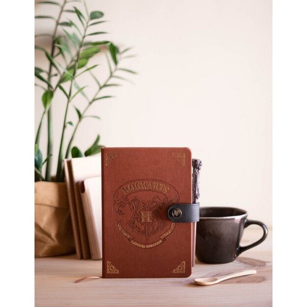 Haris Poteris – A5 užrašų knygelė / Užrašai su lazdelės formos rašikliu 5