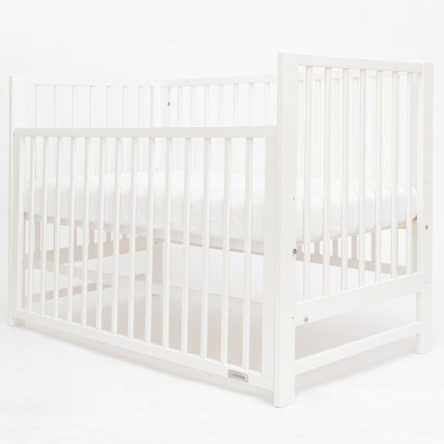 Nauja Baby BASIC lovelė su nuleidžiama šonine sienele balta