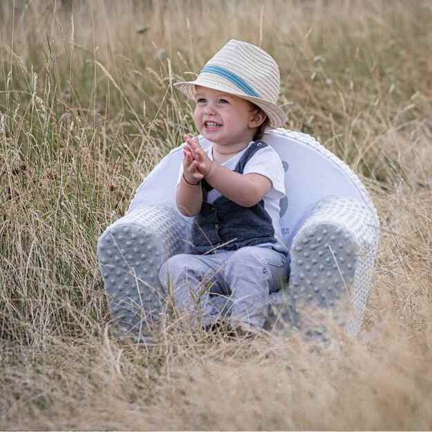 Nauja Baby Fox pilka Minky kėdutė