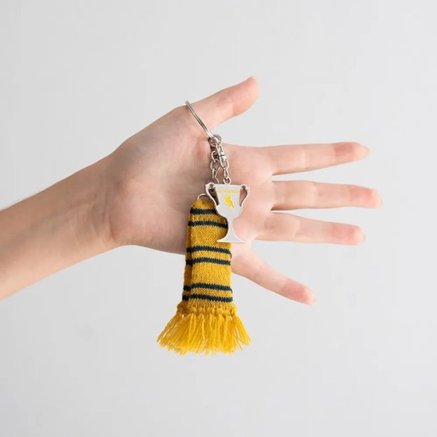 Harry Potter - Hufflepuff Scarf Keychain 6