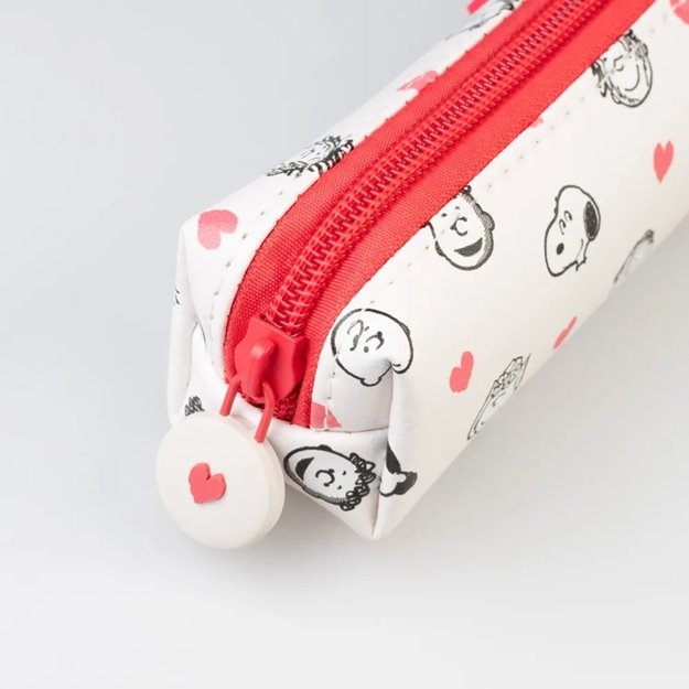 Snoopy - Pencil case with pen and pencil set from the Love Season collection 3