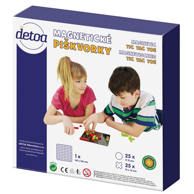 the Magnetic Travel Ticktacktoe Game