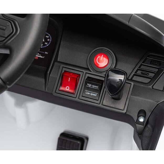 Electric baby car Milly Mally Lexus GX550 white