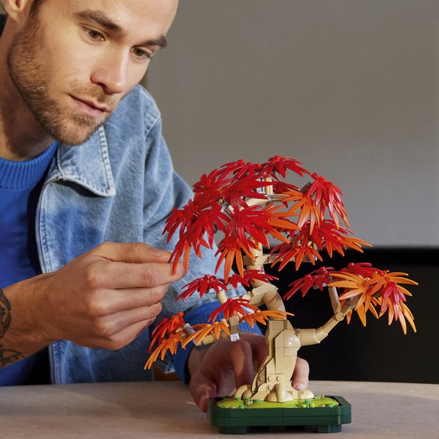 LEGO Botanicals Japanese Red Maple Bonsai Tree