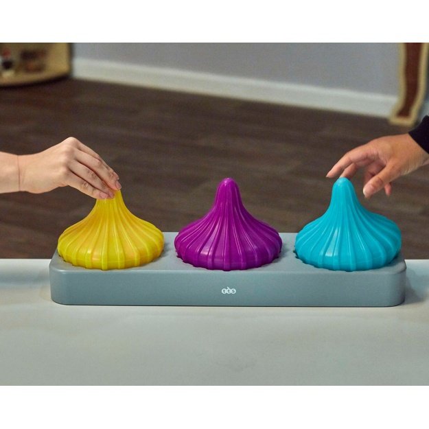 TTS Light Up Twist and Turn Spinning Tops