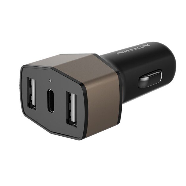 Nillkin Celerity automobilinis įkroviklis – 2x USB-A + 1x USB-C, 32W (auksinis)