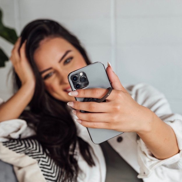 STM MagLoop - iPhone pirštų kilpa ir butelių atidarytuvas - blak 21