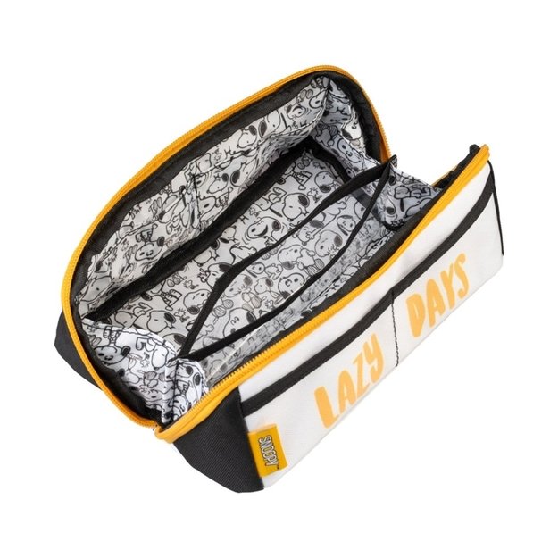 Snoopy - Double compartment pencil case from the Lazy Days collection 3