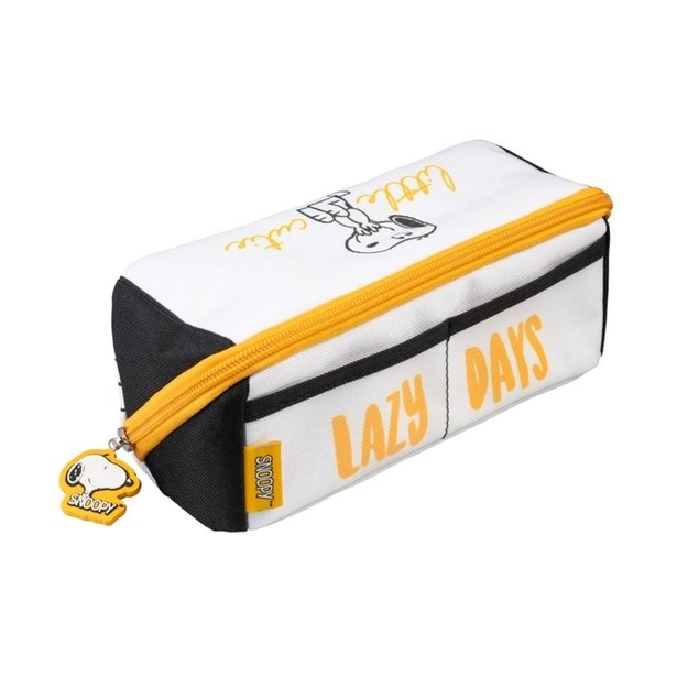 Snoopy - Double compartment pencil case from the Lazy Days collection 1