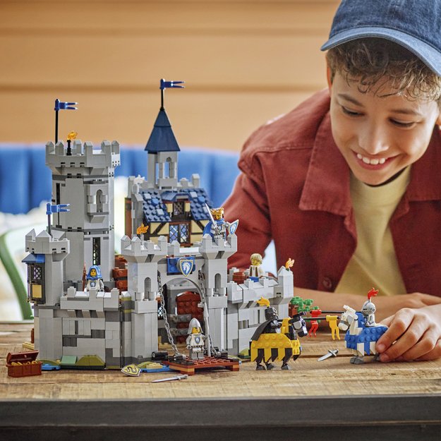 LEGO Creator Medieval Horse Knight Castle