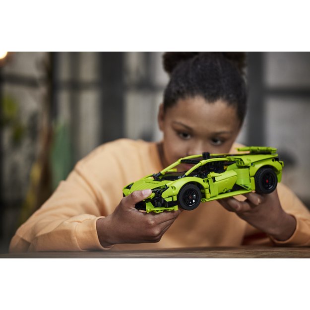 LEGO Technic Lamborghini Hurac&aacute;n Tecnica