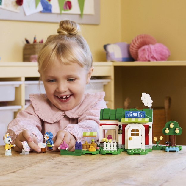 LEGO Animal Crossing Able Sisters Clothing Shop