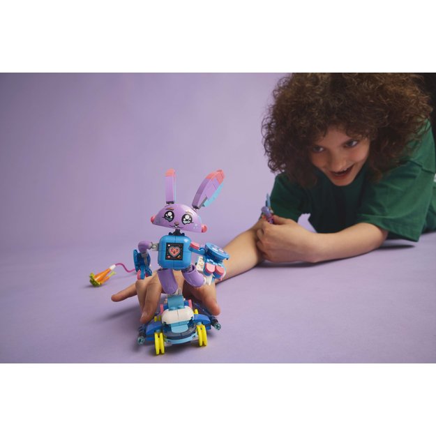 LEGO Dreamzzz Izzie and Bunchurro the Gaming Bunny