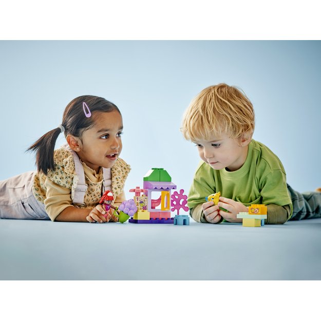 LEGO DUPLO Ariel and Flounder s Caf&eacute; Stand