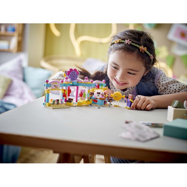 LEGO Friends Heartlake City Candy Store